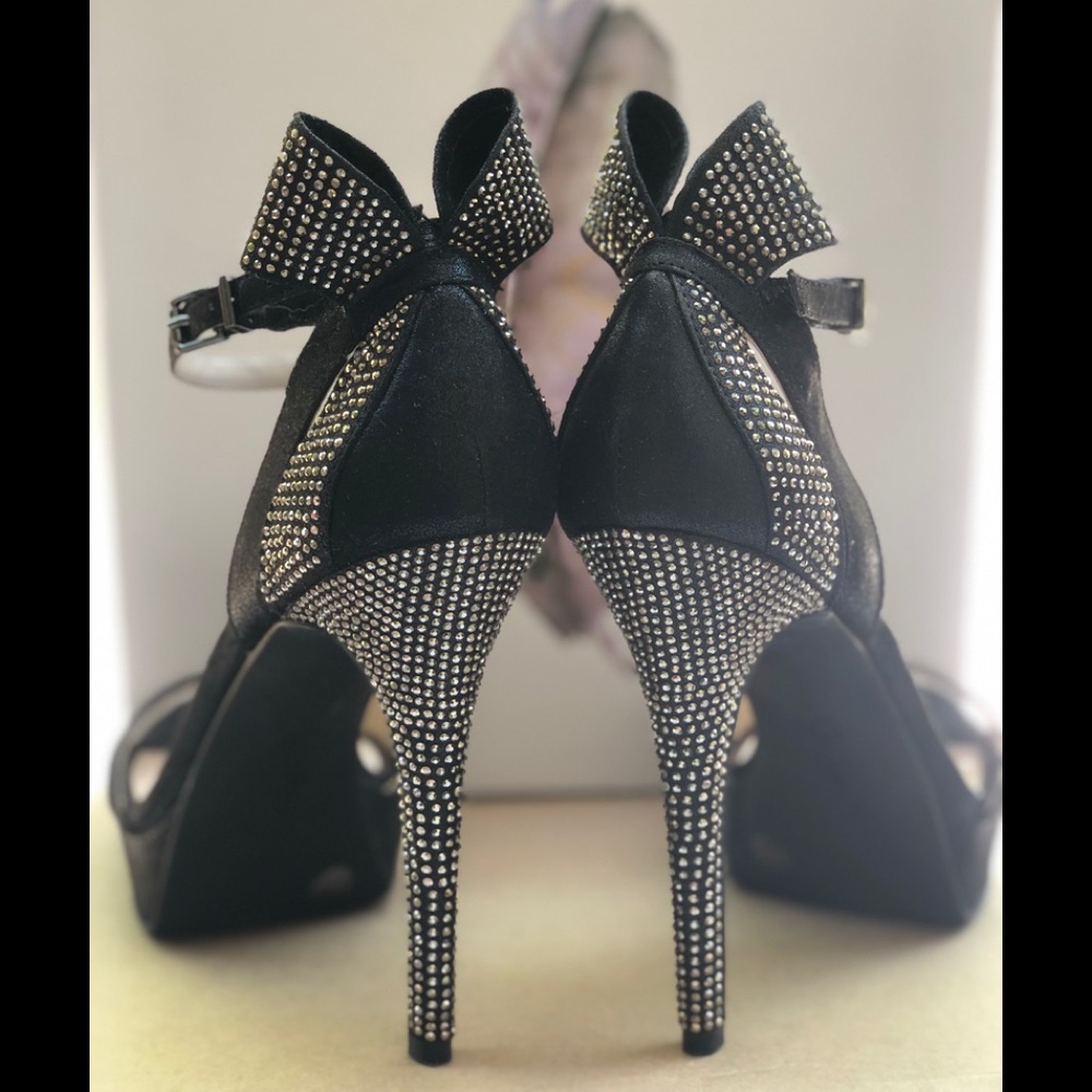 Jessica Simpson Bow Heels Sweet & Sexy! 🖤